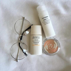 cream aesthetic skincare products